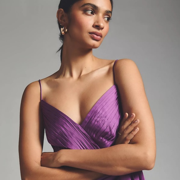 Anthropologie Mac Duggal Pleated V-Neck Dress - Picture 7 of 14